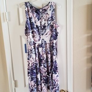 New Vera Wang Floral Dress